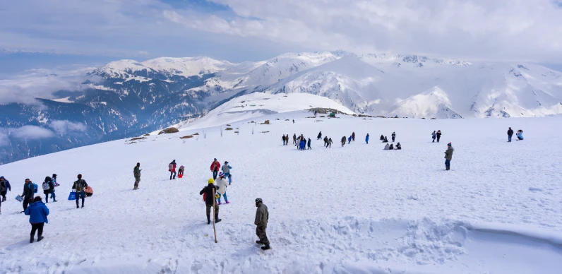 Srinagar Gulmarg Tour Package