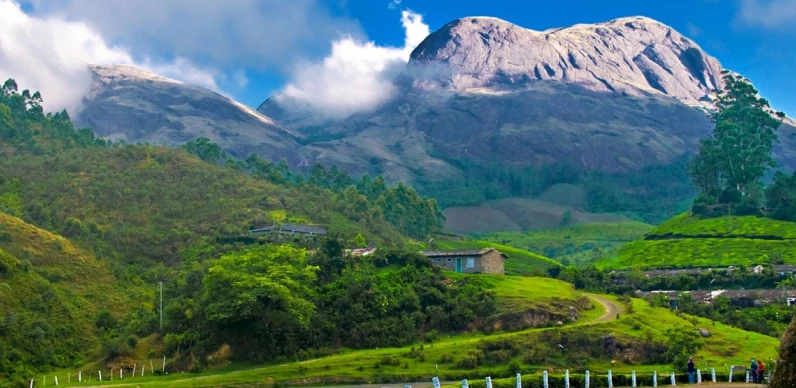 Munnar Tour Package