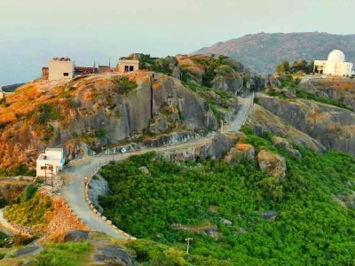 Mount Abu Tour Package from Delhi